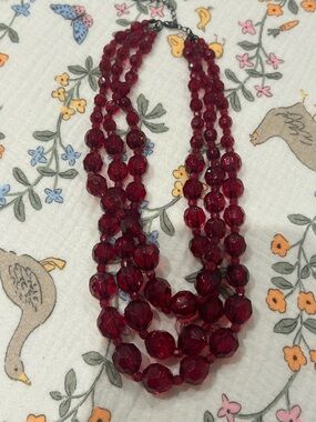 Vintage Edwardian Style 3-Strand Deep Red Cut Glass Bead Necklace